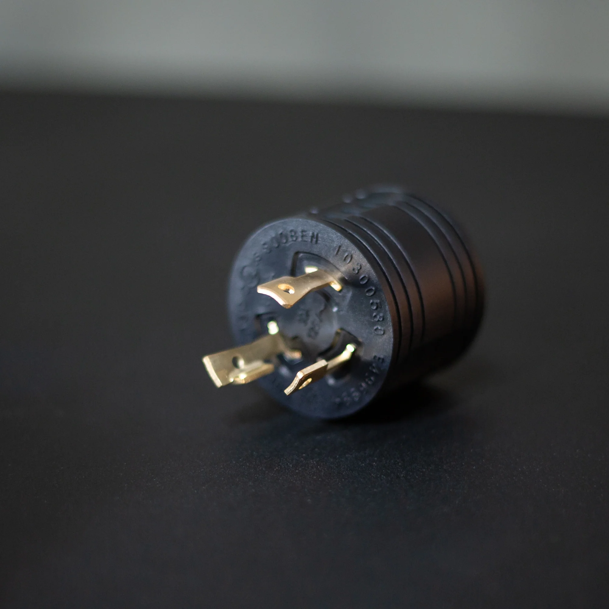 L5-30P to TT-30R Adapter - Image 2