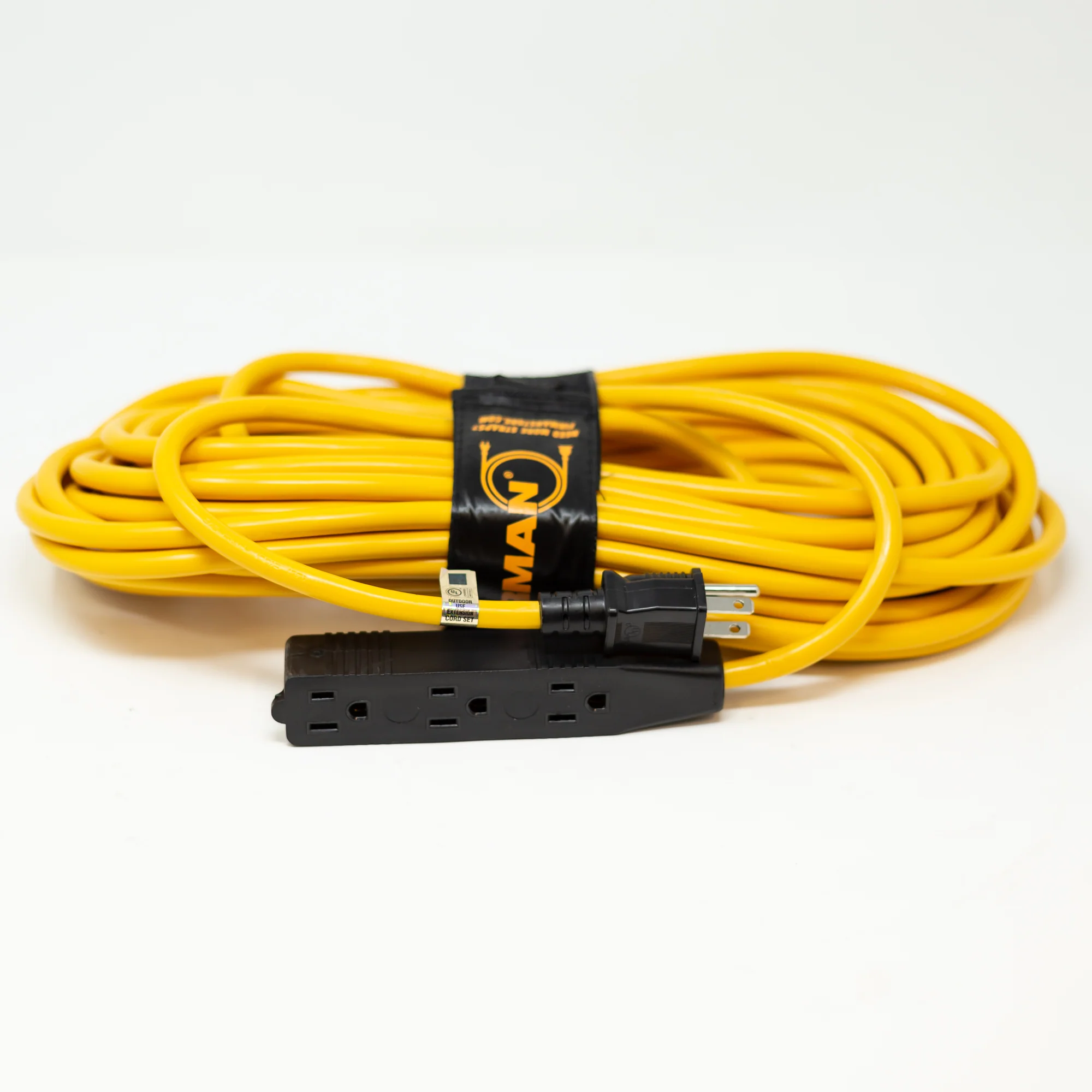 50ft Medium Duty 5-15P to (3) 5-15R Generator Utility Power Cord With Storage Strap - Image 4