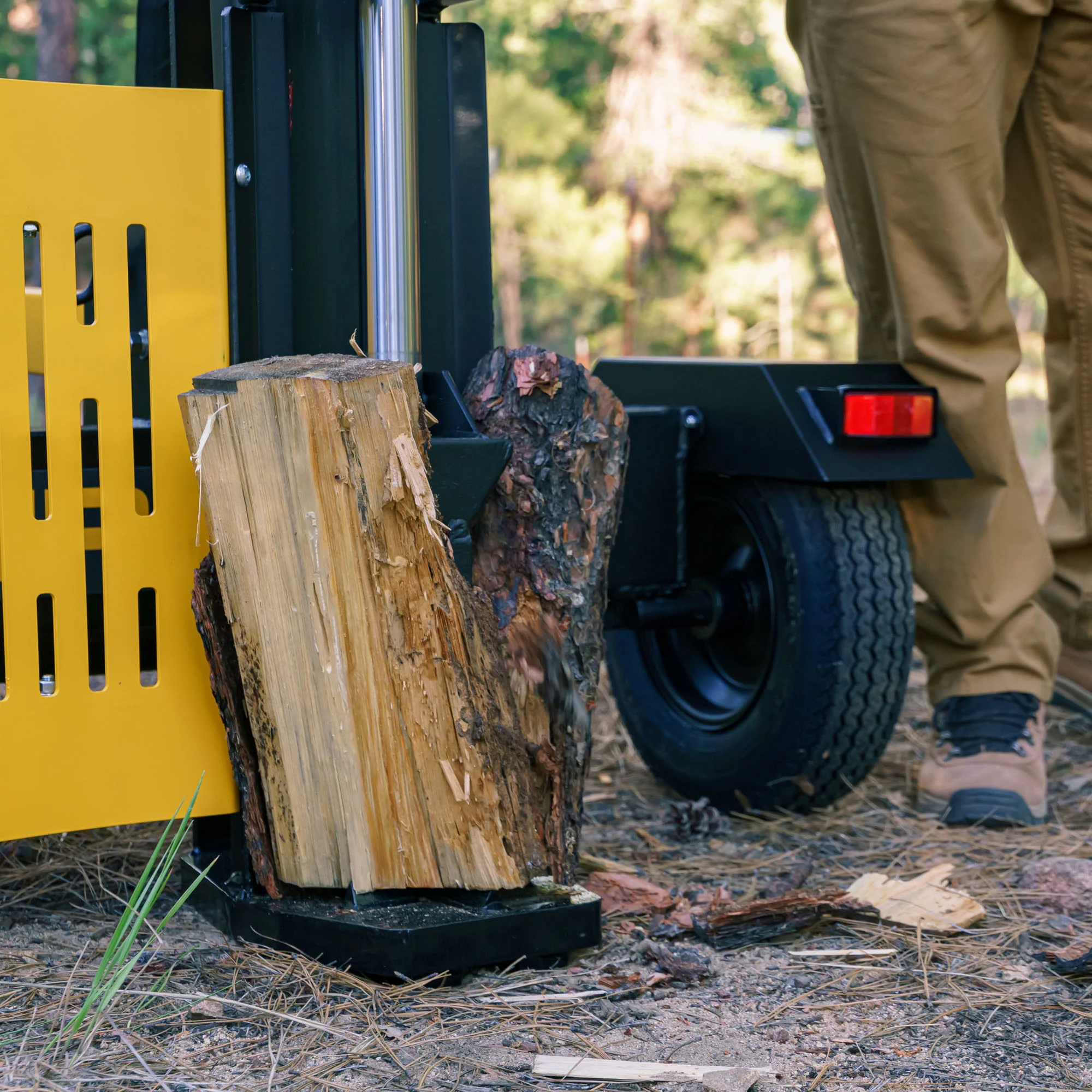 27-Ton Gas Powered Hydraulic Log Splitter - Image 5