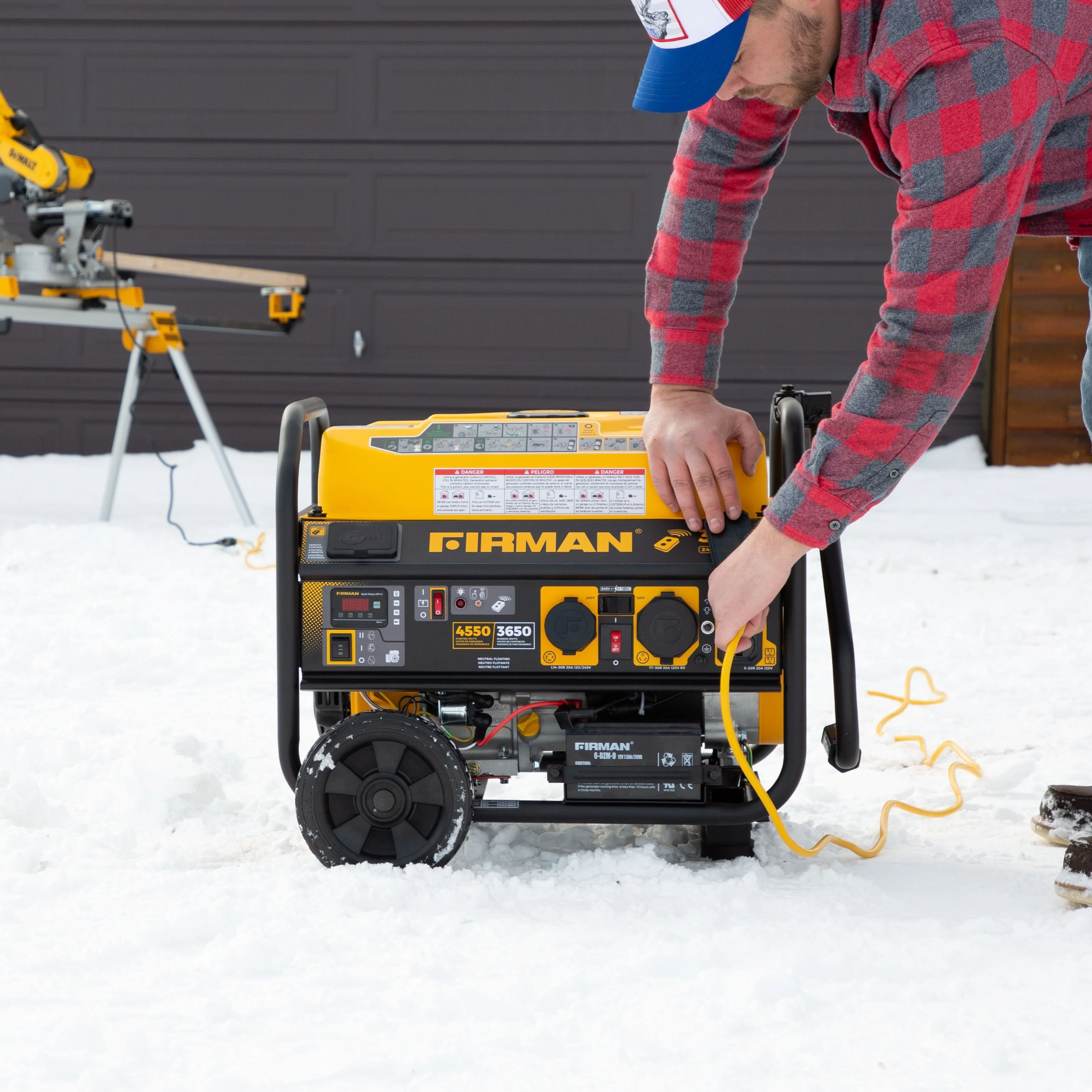 Gas Portable Generator 4550W Remote Start 120/240V - Image 4